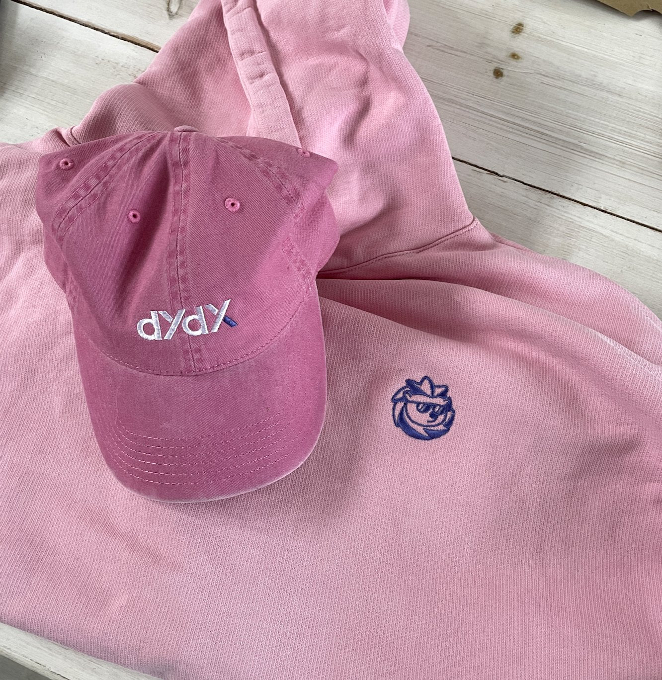 dYdX Cap Washed Pink